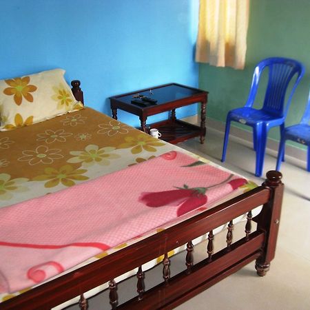 Akashadeepa Homestay Madikeri Zewnętrze zdjęcie