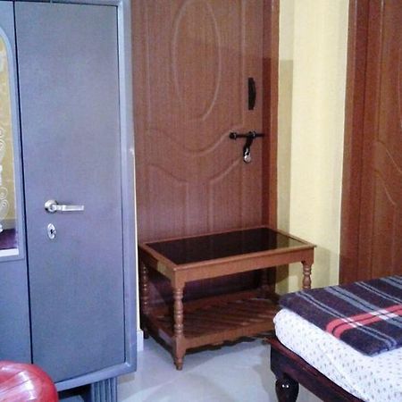 Akashadeepa Homestay Madikeri Zewnętrze zdjęcie