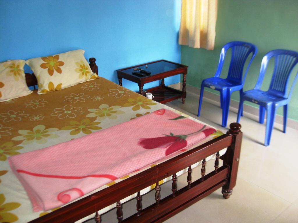 Akashadeepa Homestay Madikeri Zewnętrze zdjęcie