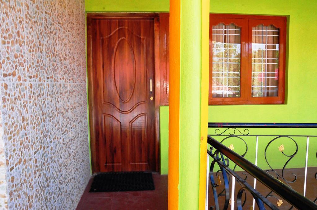 Akashadeepa Homestay Madikeri Zewnętrze zdjęcie