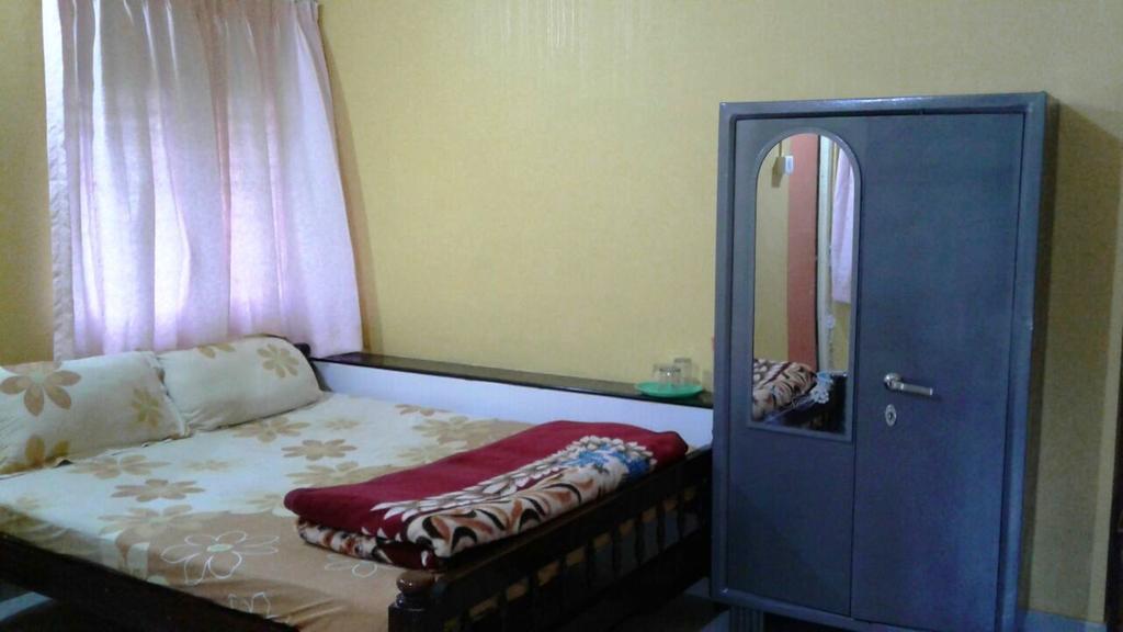 Akashadeepa Homestay Madikeri Zewnętrze zdjęcie